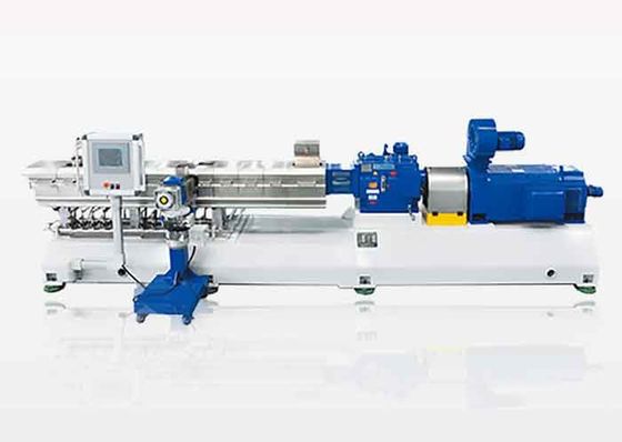 Yüksek Verimli Plastik Bileşik Makinesi Co Dönen İkiz Vidalı Ekstruder